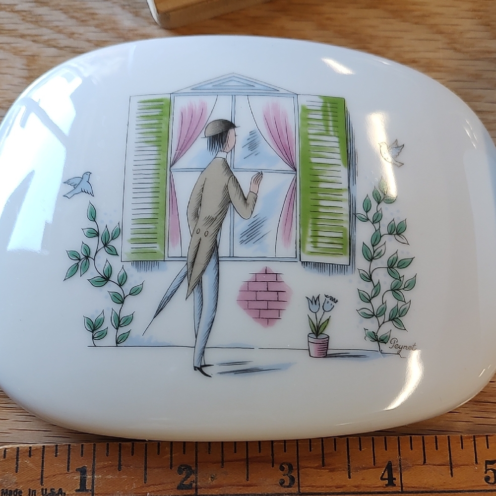 Rosenthal White Porcelain Trinket Bowl with Gold Studio Line Mark